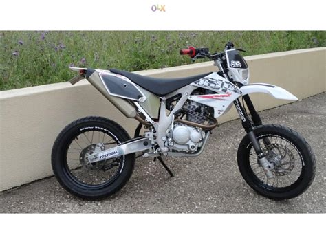 Ajp Ajp Pr Supermoto Moto Zombdrive