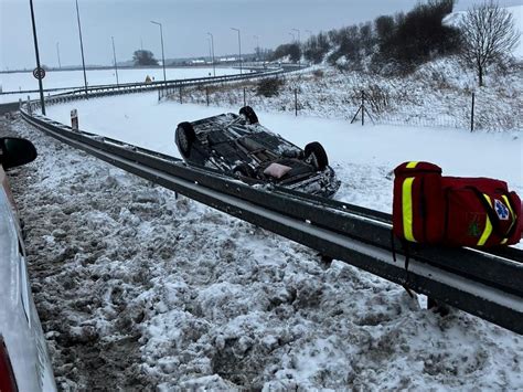 Wypadek Na Autostradzie A Jedna Osoba Nie Yje Dwie S Ranne