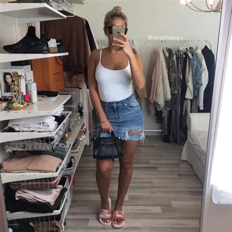 7 Hot Sexy Rana Sheibani Bikini Pics