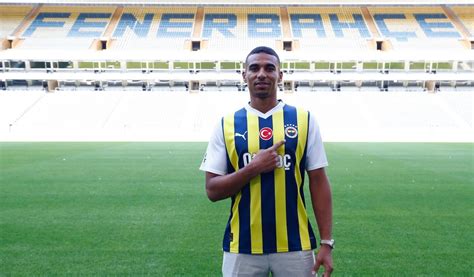 Djiku Hat Sich Rat Von Appiah Geholt Und M Chte Mit Fenerbahce