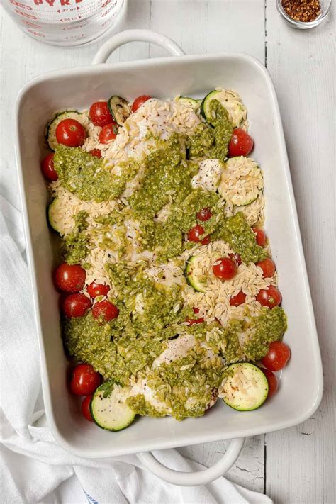 One Pan Caprese Pesto Chicken Orzo 31 Daily