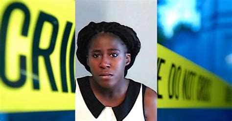 Da Woman Threw Hot Grease In Victim S Face Chased Her With Knife