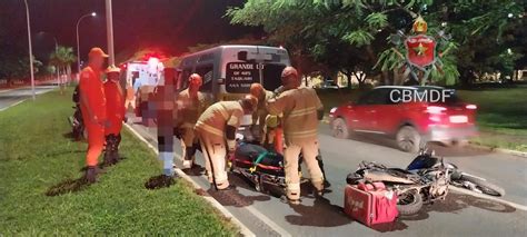 Colisão envolvendo van e moto deixa motociclista ferido na Asa Norte