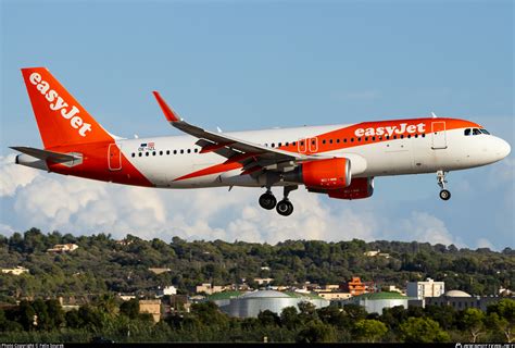 OE IZL EasyJet Europe Airbus A320 214 WL Photo By Felix Sourek ID