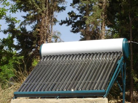 L L Compact Solar Vacuum Tube Pressurized Solar Water Heater