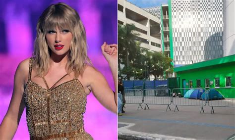 Fãs de Taylor Swift acampam em frente ao Allianz Parque em SP Shows