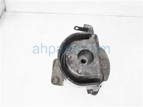 Sold 2019 Toyota Rav 4 Engine Motor Rear Passenger Engine Mount 2 5l Le Fwd 12371 F0080