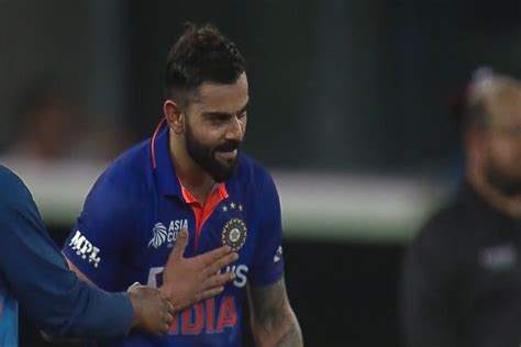 Ind V Hkg Asia Cup 2022 Virat Bows Down To Suryakumar Yadav Netizens