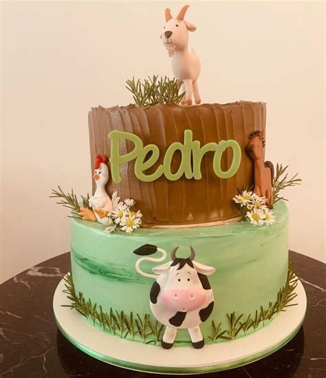 Bolo fazendinha 70 inspirações doces para a festa dos pequenos Cow