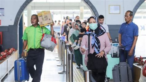 KAI Tambah Kereta Api Khusus Relasi Yogyakarta Gambir PP Untuk Arus