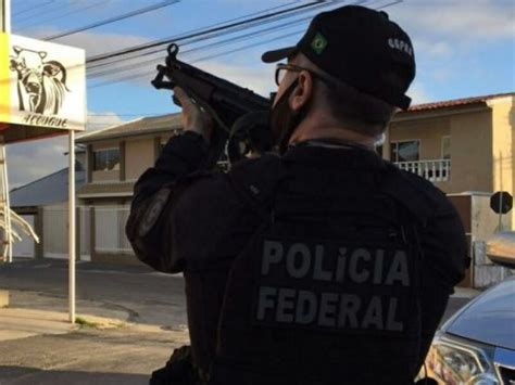 Pf Mira Grupo Que Movimentou R Milh Es Tr Fico De Droga E Armas