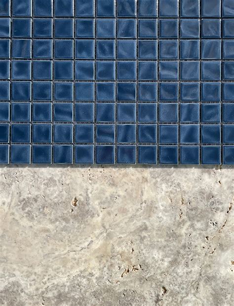 Ultramarine Wavy 23mm Ceramic Mosaic Pool Tiles CMC575