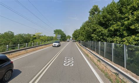 Frontale Tra Due Auto Sulla Statale 62 A Porto Mantovano Mamma 35enne