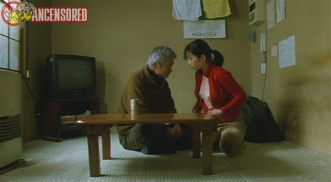 Naked Sayoko Ishii In Man Walking On Snow