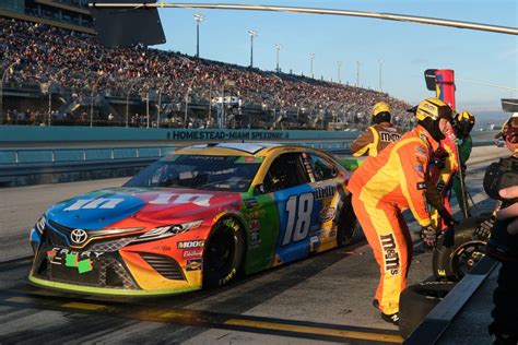 Kyle Busch Wins Second Nascar Cup Title At Homestead Miami Speedway