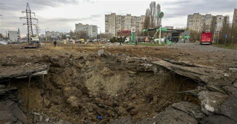 Fulvio Scaglione Ed Emiliano Bos Per Il Mondo In Guerra Dall Ucraina