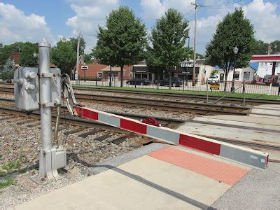 Eddie's Rail Fan Page: A pedestrian railroad crossing gate on Brainard ...