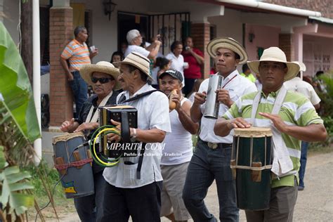 Desfile de Carretas Fiestas Fundación Parita 2015 Mi Parita