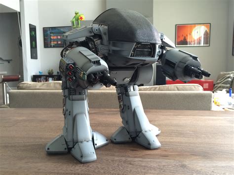 Cool Stuff Hot Toys Robocop Ed Sixth Scale Figure