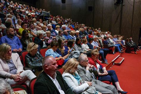 Nie Tylko O Mi O Ci Recital Zbigniewa Zamachowskiego Tarn W