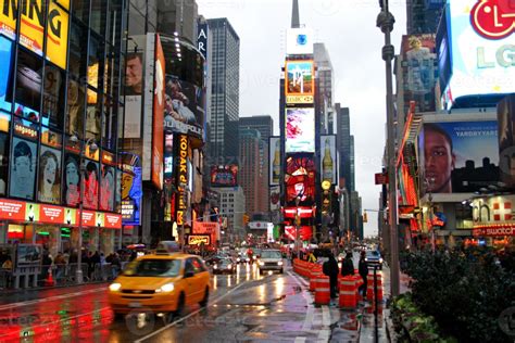 Times Square, Manhattan, New York 748940 Stock Photo at Vecteezy