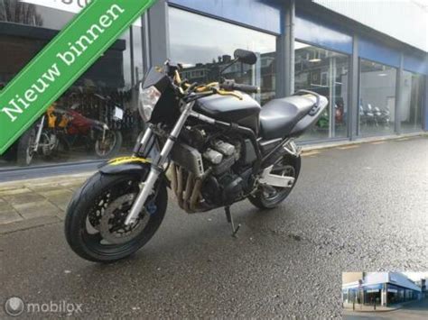 Yamaha Naked Bike FZS 600 Fazer Advertentie 1110016