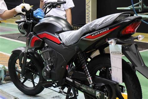 New Honda Cb Verza Punya Warna Baru Macho Matte Black