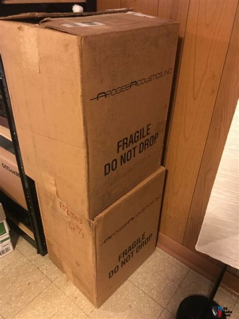 Apogee Ribbon Monitor Speakers Photo 2208717 Us Audio Mart