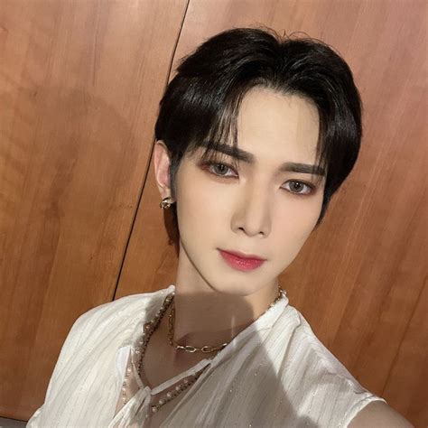 Yeosang Ateez In 2022 Hoop Earrings Fashion Earrings