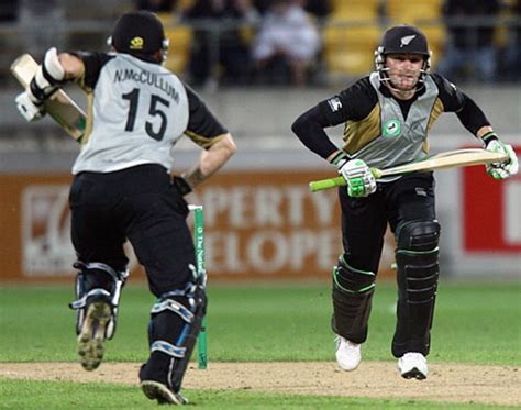 Brendon Mccullum Forces One Through The Off Side Espncricinfo