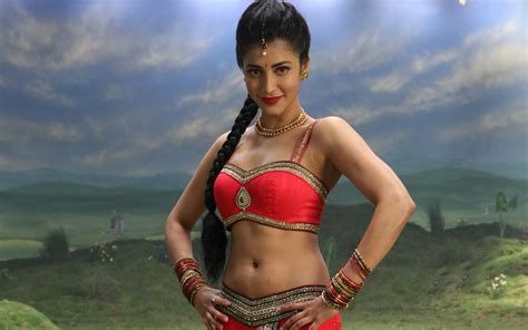 Top 10 Shruti Haasan Hot And Sexy Navel Cinehub