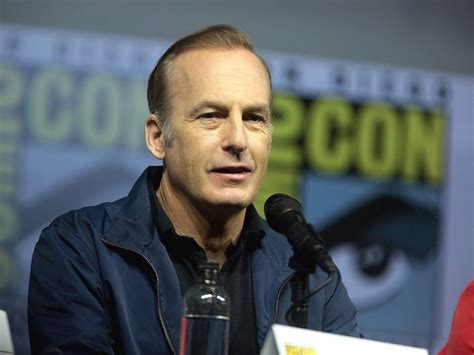 Bob Odenkirk Se Une A La Segunda Temporada De The Bear Dateando