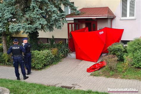 Tragedia w centrum Kutna nie żyje kobieta W akcji śmigłowiec LPR u