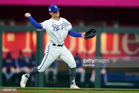 Michael Massey Of The Kansas City Royals Throws An Atlanta Braves News Photo Getty Images