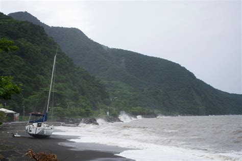 M T O Pluies Et Orages La Guadeloupe En Vigilance Rouge Balay E Par