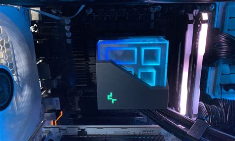 DeepCool LT720 in test - liquid cooling with Infinity effect!