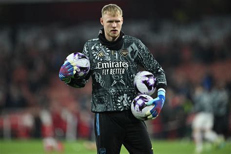 Southampton Consider Move For Arsenal Goalkeeper Aaron Ramsdale