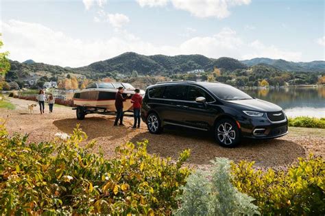 2022 Chrysler Pacifica Pictures 254 Photos Edmunds
