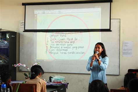 SEG ITB SC Berikan Edukasi Bencana Gempa Untuk Siswa Sekolah Dasar