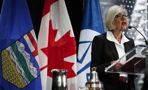 SCOC Chief Justice Beverley McLachlin Says Judges Accountable Every Day