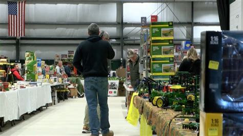 Lafayette Farm Toy Show 2025 Anoki Moon