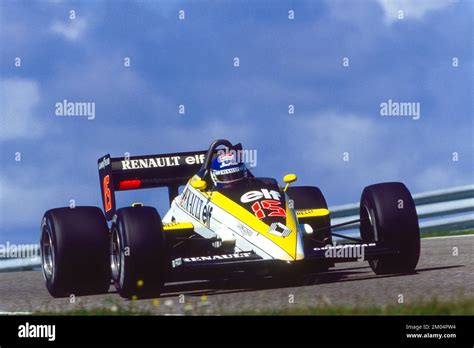 Equipar Renault Elf Fotograf As E Im Genes De Alta Resoluci N Alamy