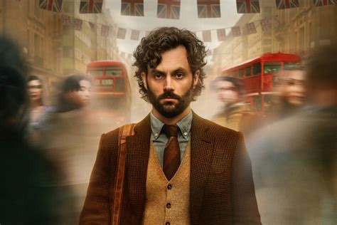 You Season 4 Changes Release Date And Shares New Look At Joe In London