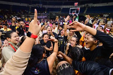 Growling Tigress Wins Uaap Women S Basketball Title Abs Cbn News