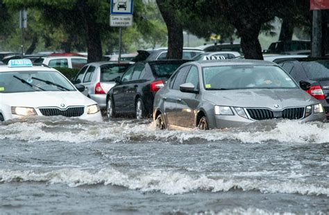 Slobodna Dalmacija Obilne Ki E Izazvale Buji Ne Poplave U Bih