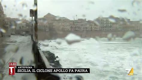 Uragano Apollo Le Immagini Del Mare Mosso Di Siracusa YouTube