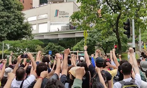 En Video El Conmovedor Minuto De Silencio En Homenaje A Los