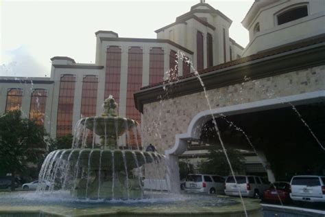 Hotel in Lake Charles | L'Auberge Casino Resort - TiCATi.com