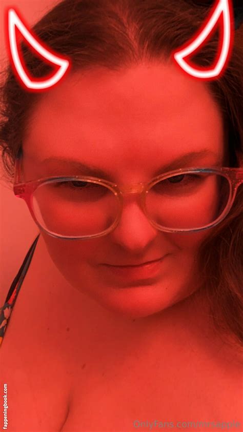 Mrsapple Nude OnlyFans Leaks Fappening FappeningBook