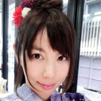 Anna Itou Babe Page Watch This Centerfold On FreeOnes